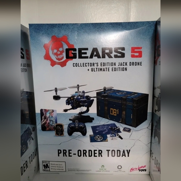 Gears 5 Promotional Material Lot - Picture 7 of 13